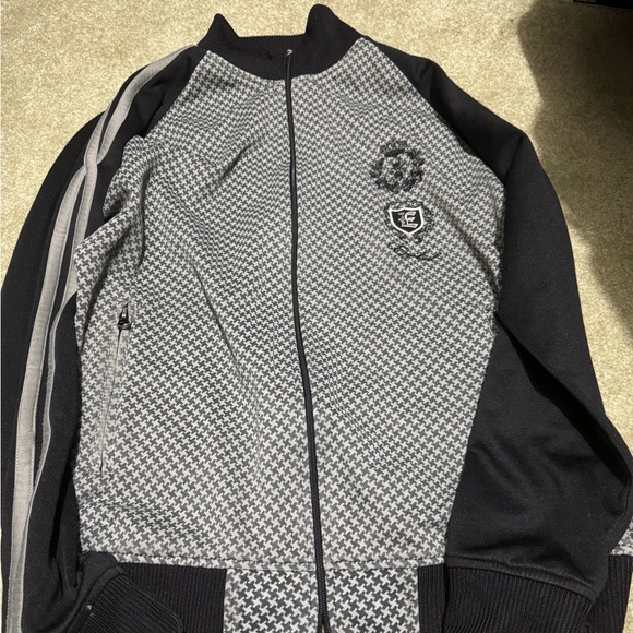 VINTAGE  Ezekiel jacket size lg - Picture 2 of 2